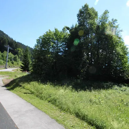 Cosy 2 Pieces, Terrasse, Pour 6 Personnes Au Pied Des Pistes Et Proche Du Centre - Fr-1-572-125 Apartment *