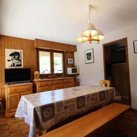 Cosy 2 Pieces, Terrasse, Pour 6 Personnes Au Pied Des Pistes Et Proche Du Centre - Fr-1-572-125 * Araches-la-Frasse