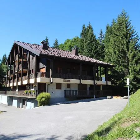 Cosy 2 Pieces, Terrasse, Pour 6 Personnes Au Pied Des Pistes Et Proche Du Centre - Fr-1-572-125 *